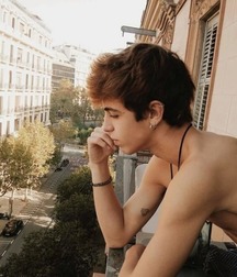 Boys 5dd43b852a84d.jpg