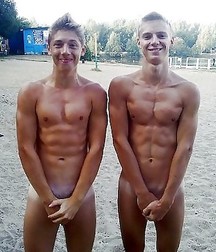 boys nude 5dd43ce49ebfc.jpg