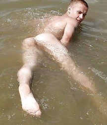 boys nude 5dd43dbed8cc2.jpg