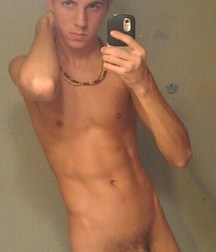 boys nude 5dd43ef8c203c.jpg