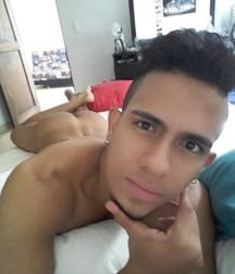 boys nude 5dd813aa0b474.jpg