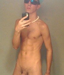 Boys with a boner 5dd8ffc74523f.jpg