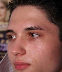 Philip 5ddd83d23501f.jpg