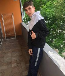Boys 5ddf9d33c4aea.jpg