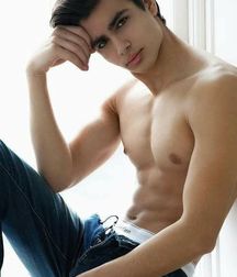 shirtless boys 5dfd023e1019d.jpg