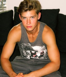 Boys 5e0468f5de05d.jpg