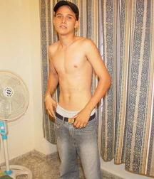 Alvaro boy tube 5e08a685941d9.jpg