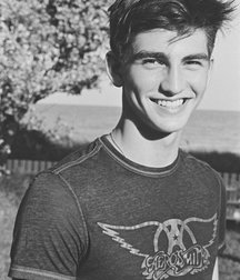 Boys pictures teen cute 5e0cd58580601.jpg