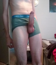 Boys with a boner young twinks 5e14d34c54aa0.jpg