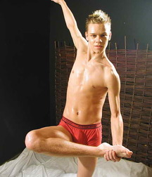 Aaron oiled up twink porn tube 5e14d48924aee.jpg