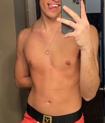 shirtless boys teen gay 5e1782195df9b.jpg