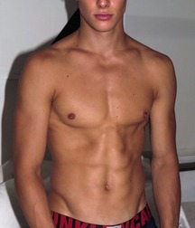 shirtless boys teen gay 5e178221b14f8.jpg