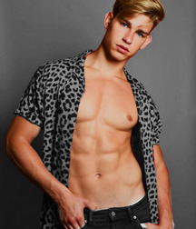 Boys & Their Amateur Porn Selfies 5e1c9b669339a.jpg