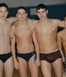 shirtless boys 5e25f61a3d6b4.jpg