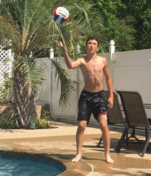 shirtless boys 5e25f6ce8f9e9.jpg