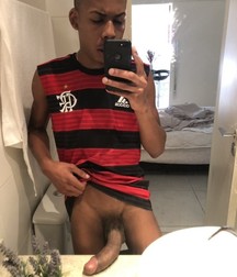 BIG COCKS BOYS PORN HUNG GUYS 5e29586a59fc9.jpg