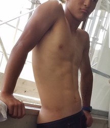 shirtless boys teen gay twinks 5e2b20538ffce.jpg