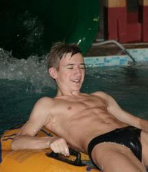 shirtless boys teen gay twinks 5e2b236b8383d.jpg
