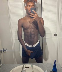 shirtless boys twink tube guys 5e356beb22017.jpg