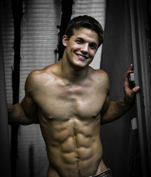 shirtless boys twink tube guys 5e356dc298e2a.jpg