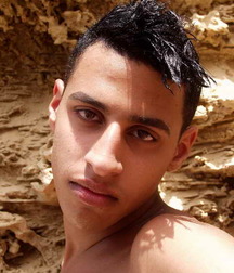 Yani - beach boy porn 5e3c36bde03db.jpg