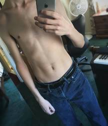 Boys & Their Amateur Selfies 5e3dc53934fec.jpg