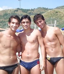 shirtless boys teen gay young 5e3dcffc7a37a.jpg