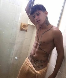 shirtless boys teen gay young 5e3dd03f32eb3.jpg
