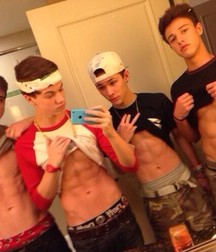 Boys & Their Amateur Twink Selfies 5e4835ee949af.jpg