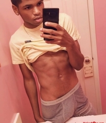 Boys & Their Amateur Twink Selfies 5e4836b7c9ee2.jpg