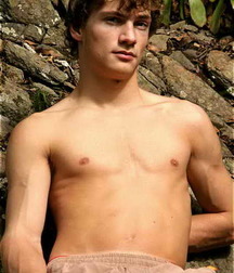 Rene twink tube poen