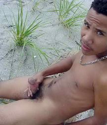 Felix - teen gay porn beach 5e4c2cb0b8486.jpg