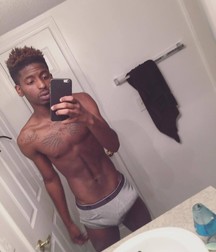 shirtless boys smooth twinks 5e4e45c823024.jpg