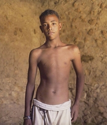 shirtless boys 5e5250c8e37cc.jpg