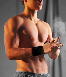 shirtless boys 5e5252601b9cc.jpg
