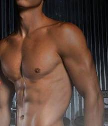 shirtless boys 5e52527c73459.jpg