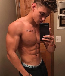 shirtless boys jocks twinks young 5e597971a393c.jpg
