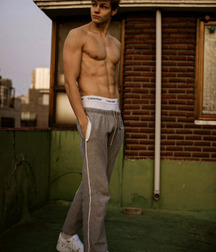 shirtless boys jocks twinks young 5e5979969229c.jpg