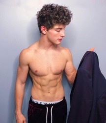 shirtless boys jocks twinks young 5e597a17ab67f.jpg