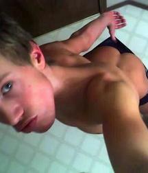 Boys Amateur Porn Cock Selfies 5e5d4df346843.jpg