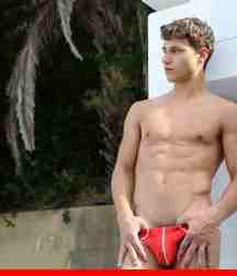 Peter, hot muscle boy with fat cock 5e6df143681eb.jpg