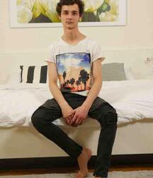 Alan - Gay Teen Porn 5f29a923f41fb.jpg