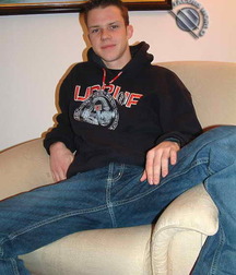 Kubik Gay Tube 5f29b50624b08.jpg