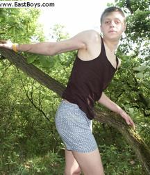 Frederik-Eastboys 58efb836146d0.jpg