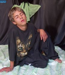 Skinny Boy 58f7bf990110b.jpg