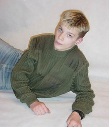 Denis 590b7f51b9294.jpg
