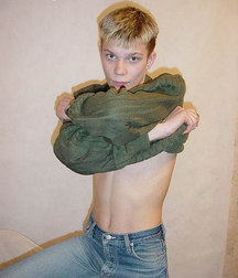 Denis 590b7f669f933.jpg