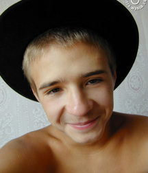 Alex 59135716526a6.jpg