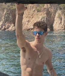 Pits twinks gay tube shirtless boys 3 5f671b4b830df.jpg