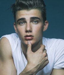 boys, boys, booooys 58e6cc8f4a6ff.jpg